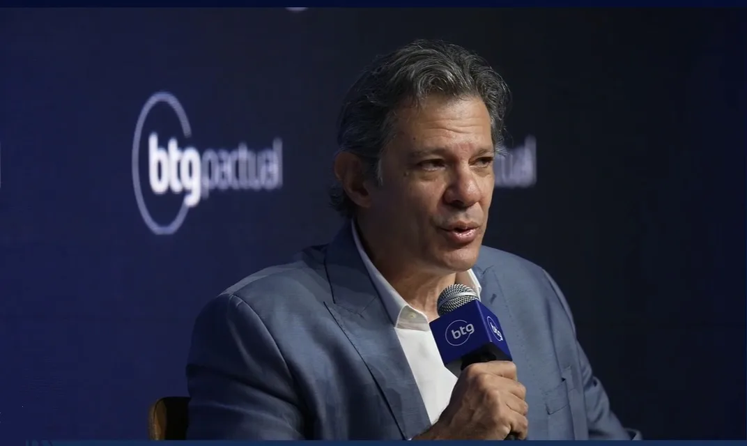 Haddad diz que ajuste fiscal é ´milagre´ e nega que Lula seja contra fazer superávit primário