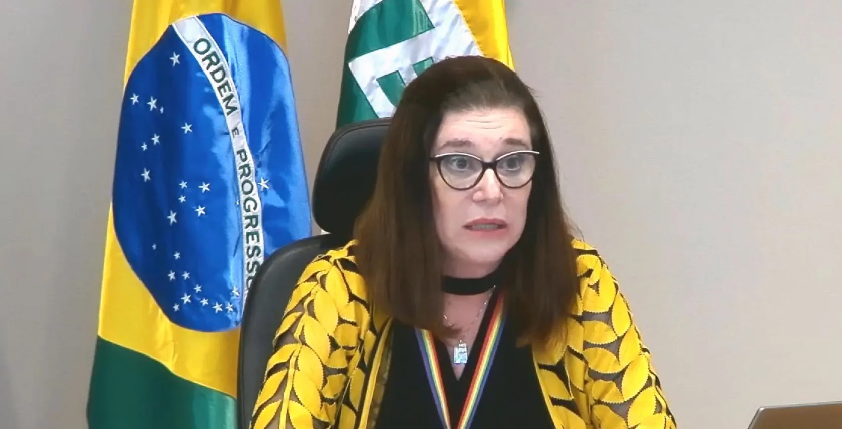 Petrobras reduz dividendo, mas oferece ´óleo no bolso´ para investidor, diz CEO