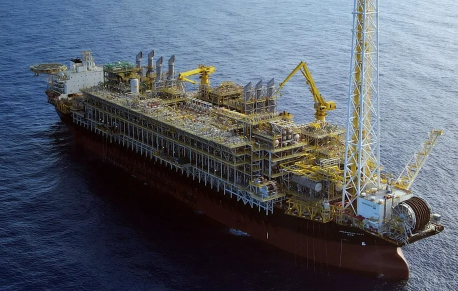 Petrobras promete ‘austeridade’ e Brava reduz campanha de perfurações após queda do petróleo