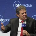 Haddad diz que há "maioria silenciosa" no PT a favor de arcabouço fiscal: "tem todo um jogo de cena"