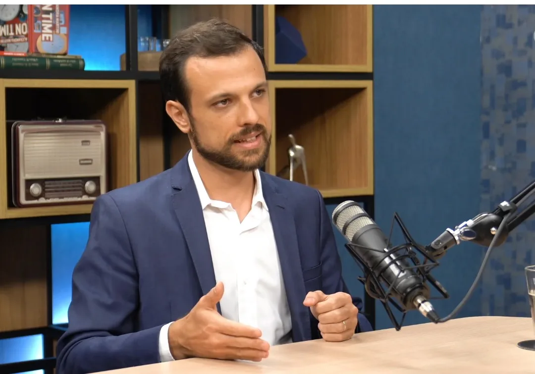 Eurasia vê Lula ampliando gastos, mas dentro do arcabouço, e espera eleição acirrada em 2026